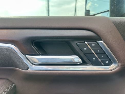 Used 2024 GMC Sierra 2500 Denali w/ Denali Reserve Package image 37