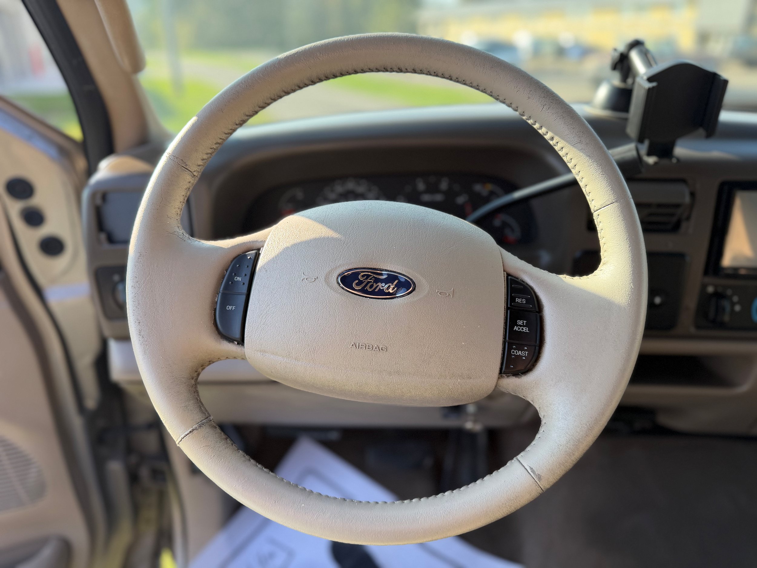 Used 2004 Ford F250 4x4 Crew Cab Super Duty image 10