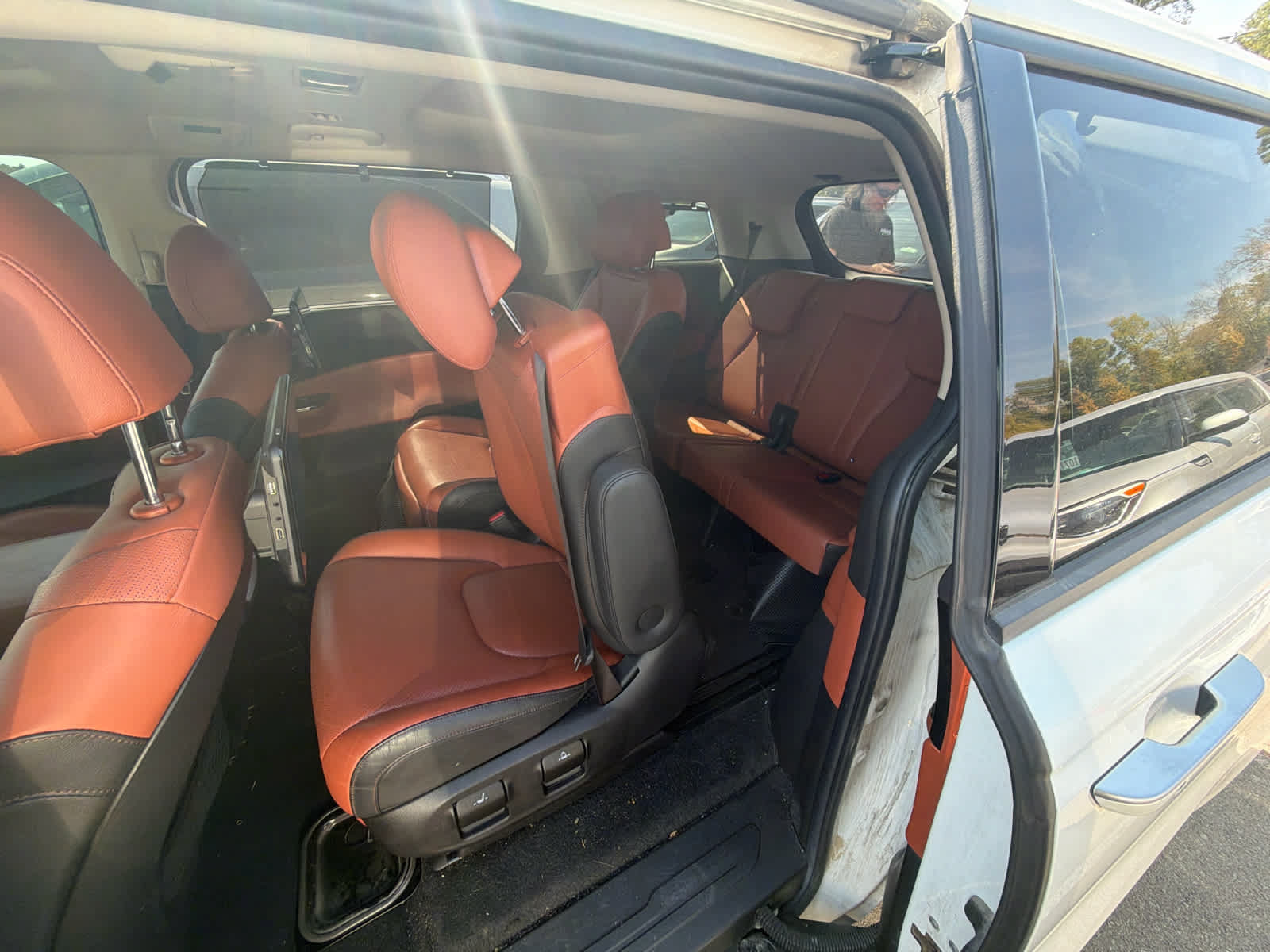 Used 2022 Kia Carnival SX Prestige FWD image 9