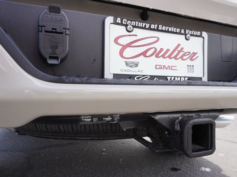 New 2026 GMC Canyon Elevation w/ Convenience Package RWD image 7
