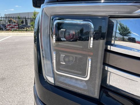 Used 2023 Ford F150 King Ranch RWD image 15