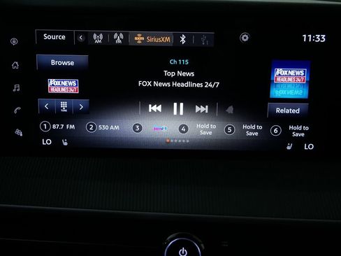 Used 2025 Nissan Murano SV AWD/4WD image 29