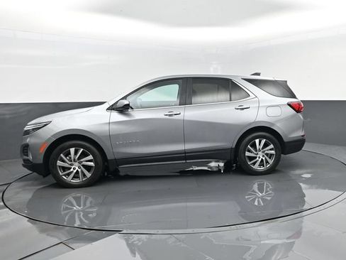 Used 2023 Chevrolet Equinox LT AWD/4WD image 5