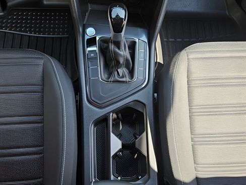 Used 2024 Volkswagen Tiguan S FWD image 15