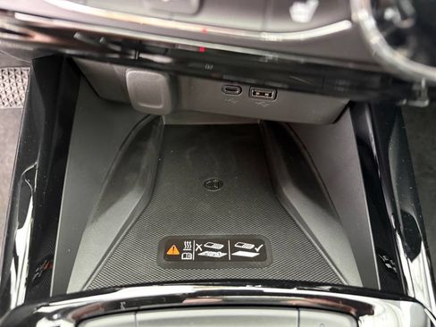 New 2026 Chevrolet Trax ACTIV w/ Sunroof Package FWD image 14