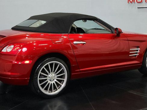 Used 2006 Chrysler Crossfire Convertible w/ Special Edition Group RWD image 21