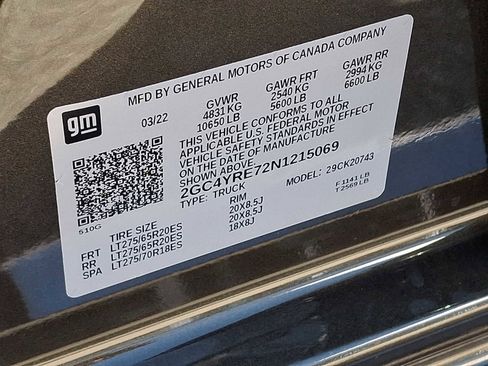 Used 2022 Chevrolet Silverado 2500 High Country w/ Safety Package II image 26