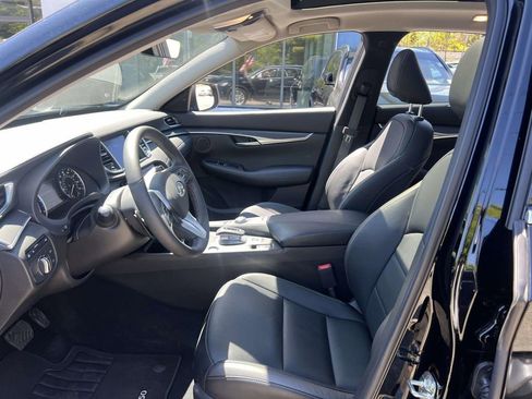 Used 2025 INFINITI QX50 Luxe AWD/4WD image 15