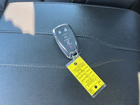 Used 2022 Chevrolet Traverse High Country w/ LPO, Floor Liner Package image 43