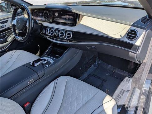 Used 2016 Mercedes-Benz Maybach S 600 image 24