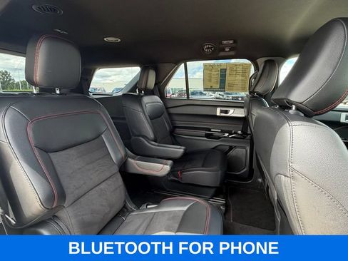 Used 2023 Ford Explorer ST-Line AWD/4WD image 14