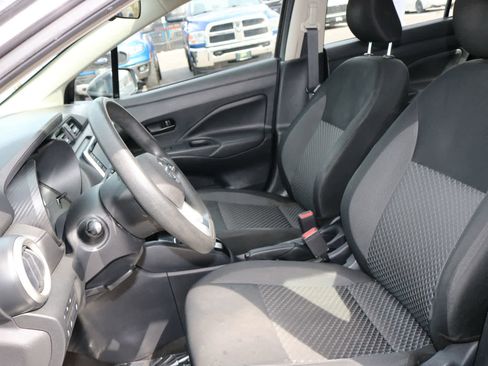 Used 2020 Nissan Versa S FWD image 25