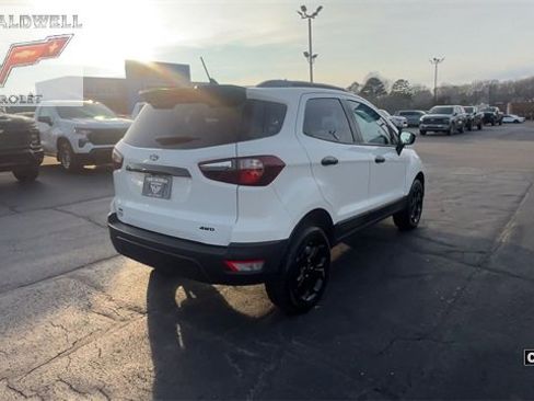 Used 2021 Ford EcoSport SES image 8