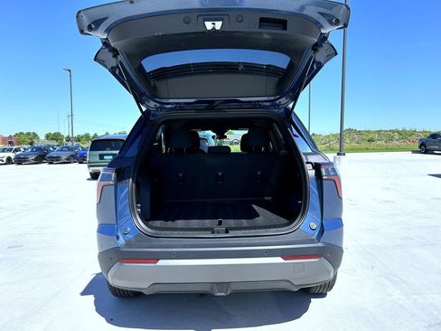Used 2025 Chevrolet Equinox LT AWD/4WD image 22