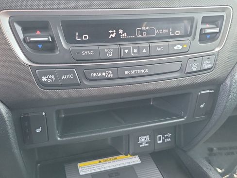 Used 2023 Honda Passport TrailSport image 11