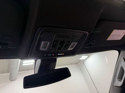 Used 2022 GMC Sierra 3500 AT4 w/ AT4 Preferred Package image 83