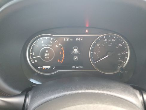 Used 2020 Nissan Kicks SV FWD image 21