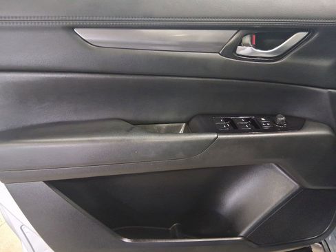Used 2019 MAZDA CX-5 Touring FWD image 19