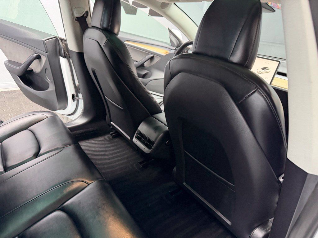 Used 2022 Tesla Model 3 RWD image 40