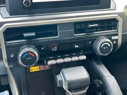 Certified 2024 Toyota Tacoma SR5 AWD/4WD image 55