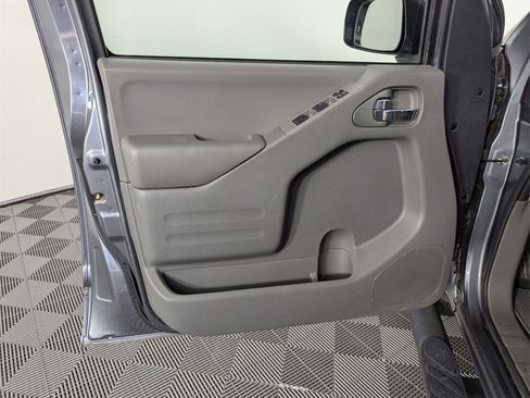 Used 2019 Nissan Frontier SV w/ Value Truck Package image 18