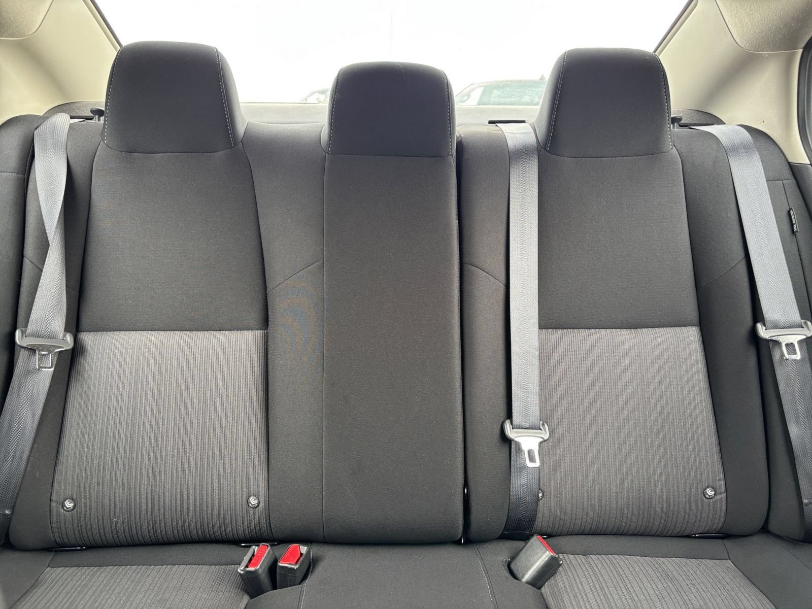 Used 2025 Nissan Sentra SV FWD image 36