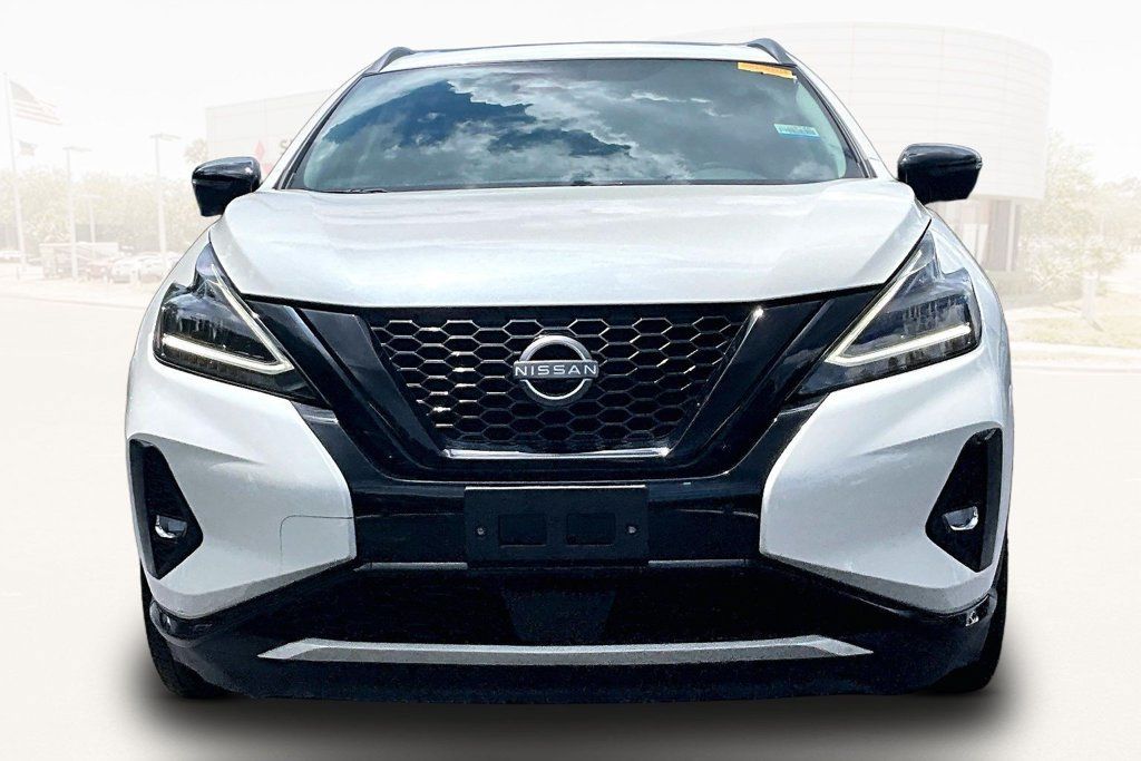 Used 2023 Nissan Murano SL AWD/4WD image 2