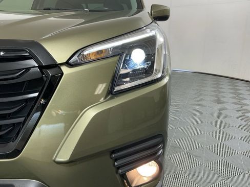 Used 2023 Subaru Forester Premium AWD/4WD image 8
