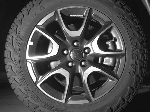 Used 2025 Jeep Compass Trailhawk AWD/4WD image 13