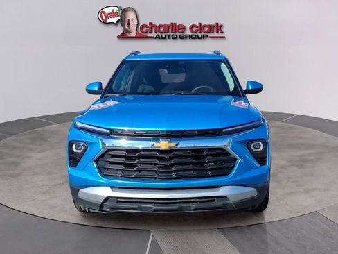 Used 2025 Chevrolet TrailBlazer LT image 9