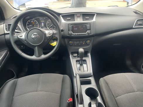 Used 2018 Nissan Sentra S image 16