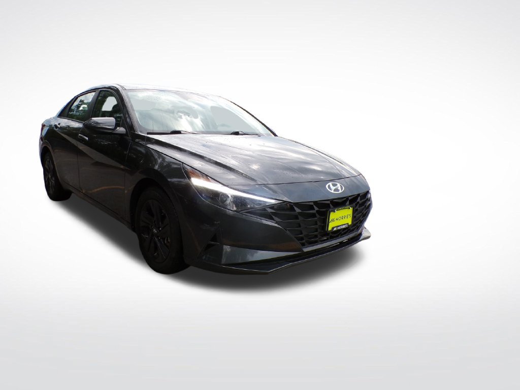 Used 2022 Hyundai Elantra SEL w/ Cargo Package FWD image 9