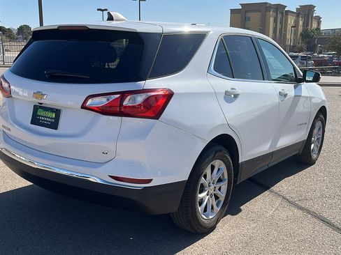 Used 2018 Chevrolet Equinox LT image 8