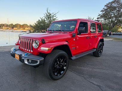 Used 2023 Jeep Wrangler Unlimited Sahara w/ Cold Weather Group
