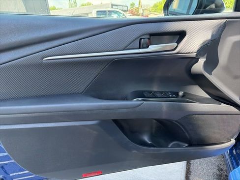 Used 2025 Toyota Camry SE FWD image 19