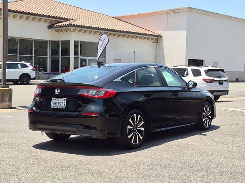 Used 2024 Honda Civic EX-L image 5