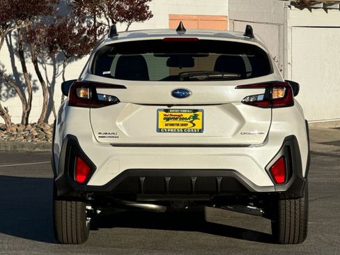 Certified 2025 Subaru Crosstrek 2.0i Premium AWD/4WD image 5