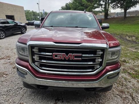 Used 2017 GMC Sierra 1500 SLT w/ SLT Preferred Package AWD/4WD image 2