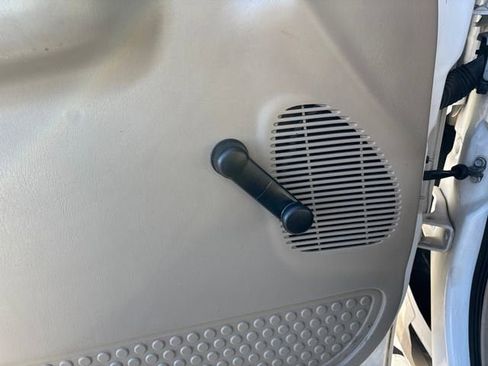 Used 2007 Ford F550 2WD Crew Cab Super Duty image 11