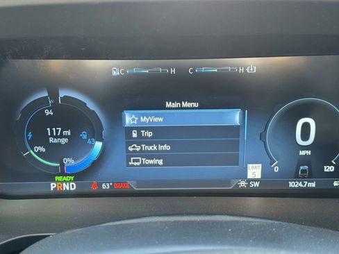 Used 2025 Ford F150 Lightning Lariat image 20