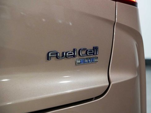 Used 2021 Hyundai Nexo Blue FWD image 12