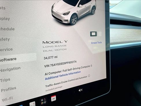 Used 2023 Tesla Model Y Long Range AWD/4WD image 13