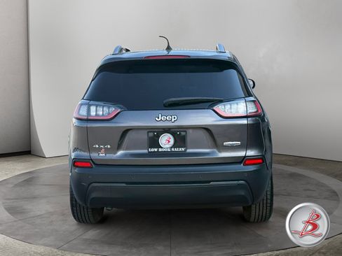 Used 2019 Jeep Cherokee Latitude Plus AWD/4WD image 6