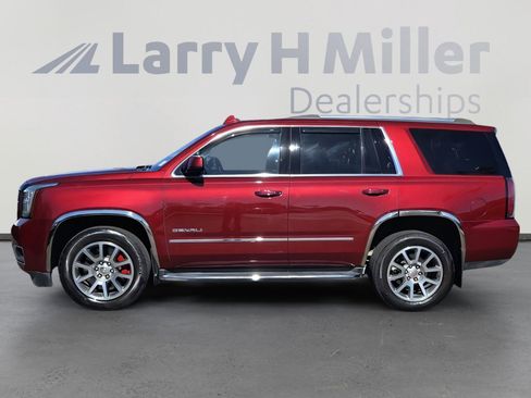 Used 2019 GMC Yukon Denali image 2