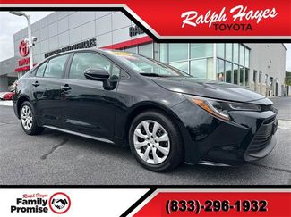Certified 2023 Toyota Corolla LE image 1