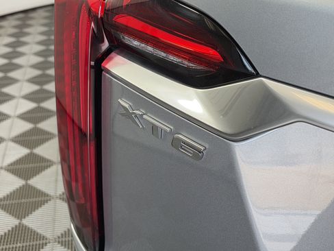 Certified 2024 Cadillac XT6 Luxury AWD/4WD image 18