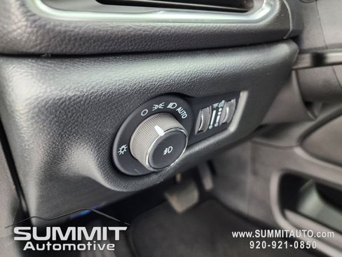 New 2026 Chrysler Pacifica Limited w/ S Appearance Package image 47