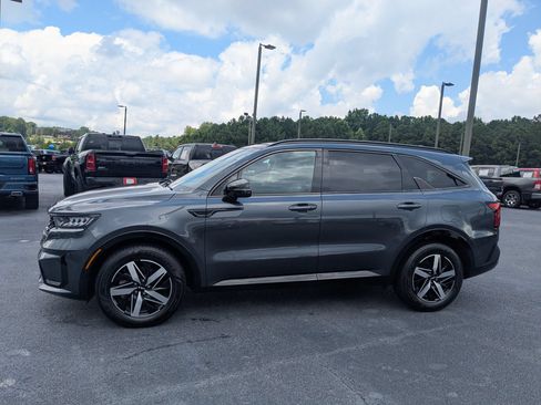 Used 2022 Kia Sorento S w/ Panoramic Sunroof Package FWD image 8