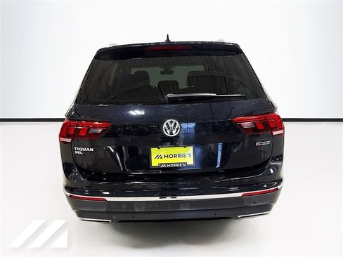 Used 2020 Volkswagen Tiguan SEL w/ Tiguan Two-Row MDO Package image 6