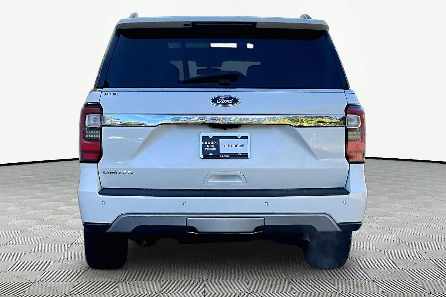 Used 2021 Ford Expedition Limited RWD image 5